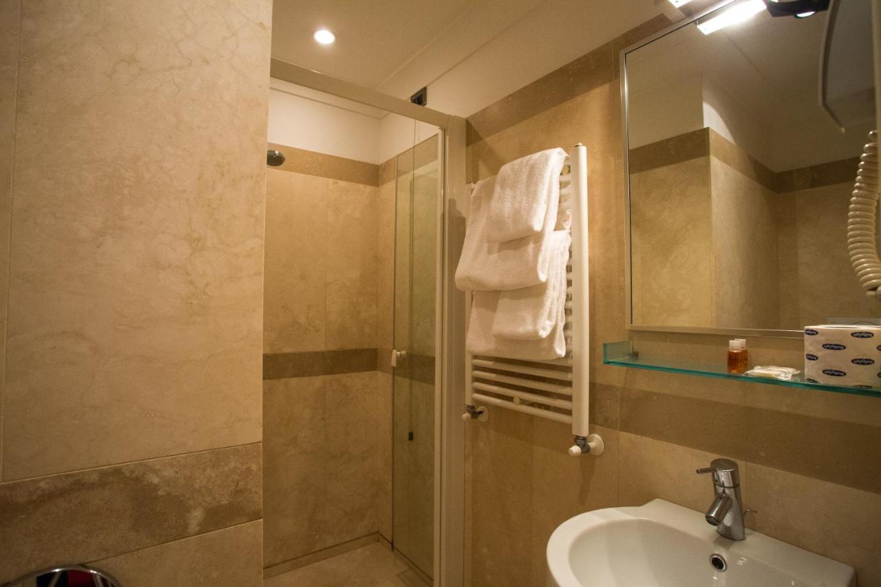 Hotel Giolitti Rome Bagian luar foto